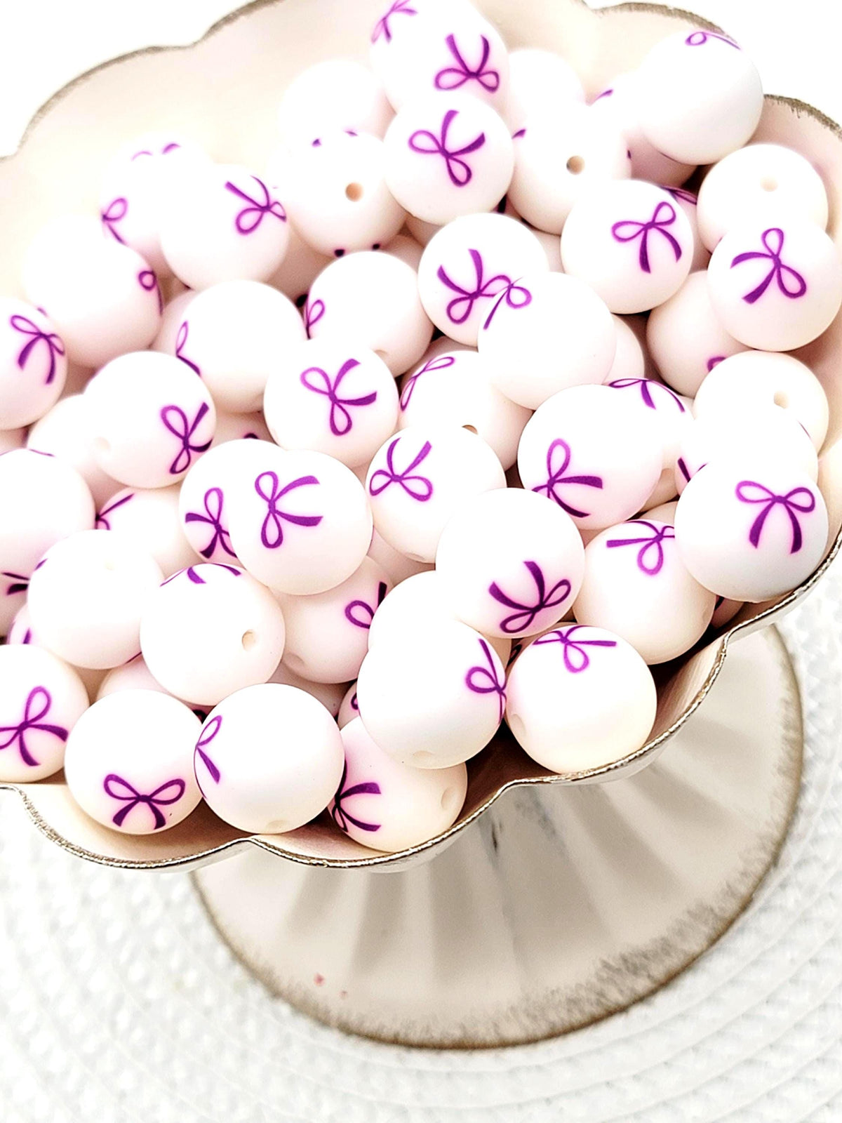 Purple Bow Print Round Silicone Beads - 15mm Round Pen Beads, Wristlet, Jewelry Craft Beads, Halloween Preppy Coquette Bead