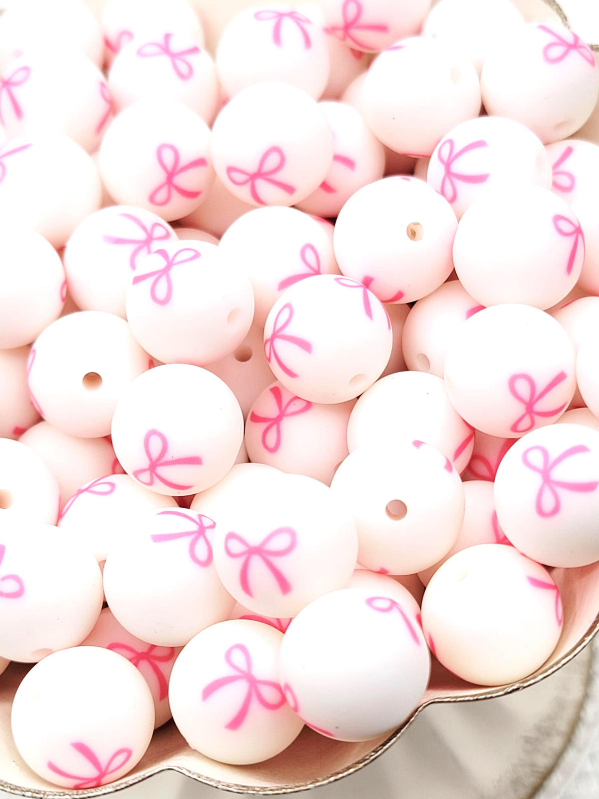 Pink Bow Print Round Silicone Beads - 15mm Round Pen Beads, Wristlet, Jewelry Craft Beads, Valentine Preppy Coquette Bead
