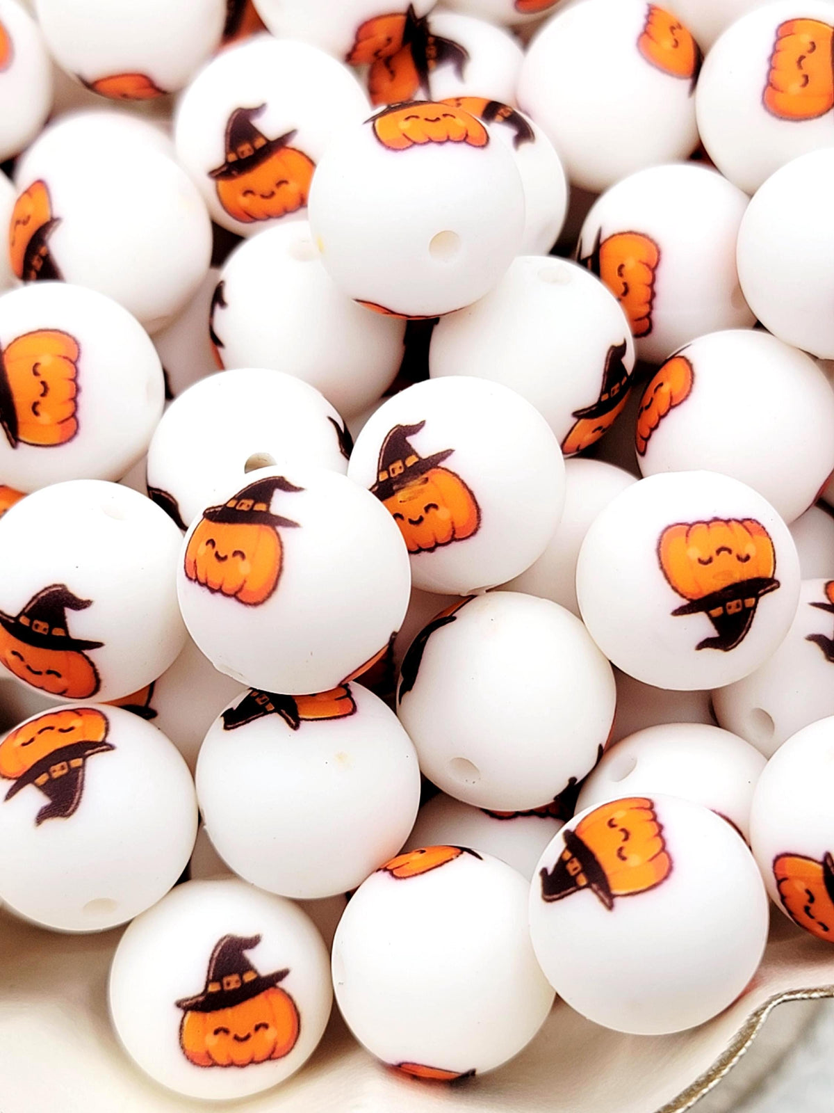 15mm Pumpkin Witch Silicone Round Beads, Halloween Beads, Cute Pumpkin Witch Beads for Pens, Keychains and Crafts