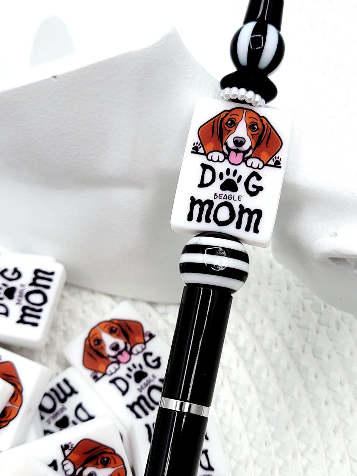 Beagle Dog Mom Silicone Focal Bead , Beagle Dog Lover Pen Beads, Dog Mom Pen Beads, Dog Lover Craft Bead Pocket Dog Design (Set of 2)