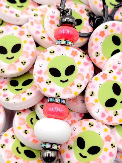 Retro Alien Rainbow Focal Bead, Colorful Alien Head Silicone Pen Bead, Chunky Bag Beads, Beadable Pen Keychain Craft Bead - (Set of 2)