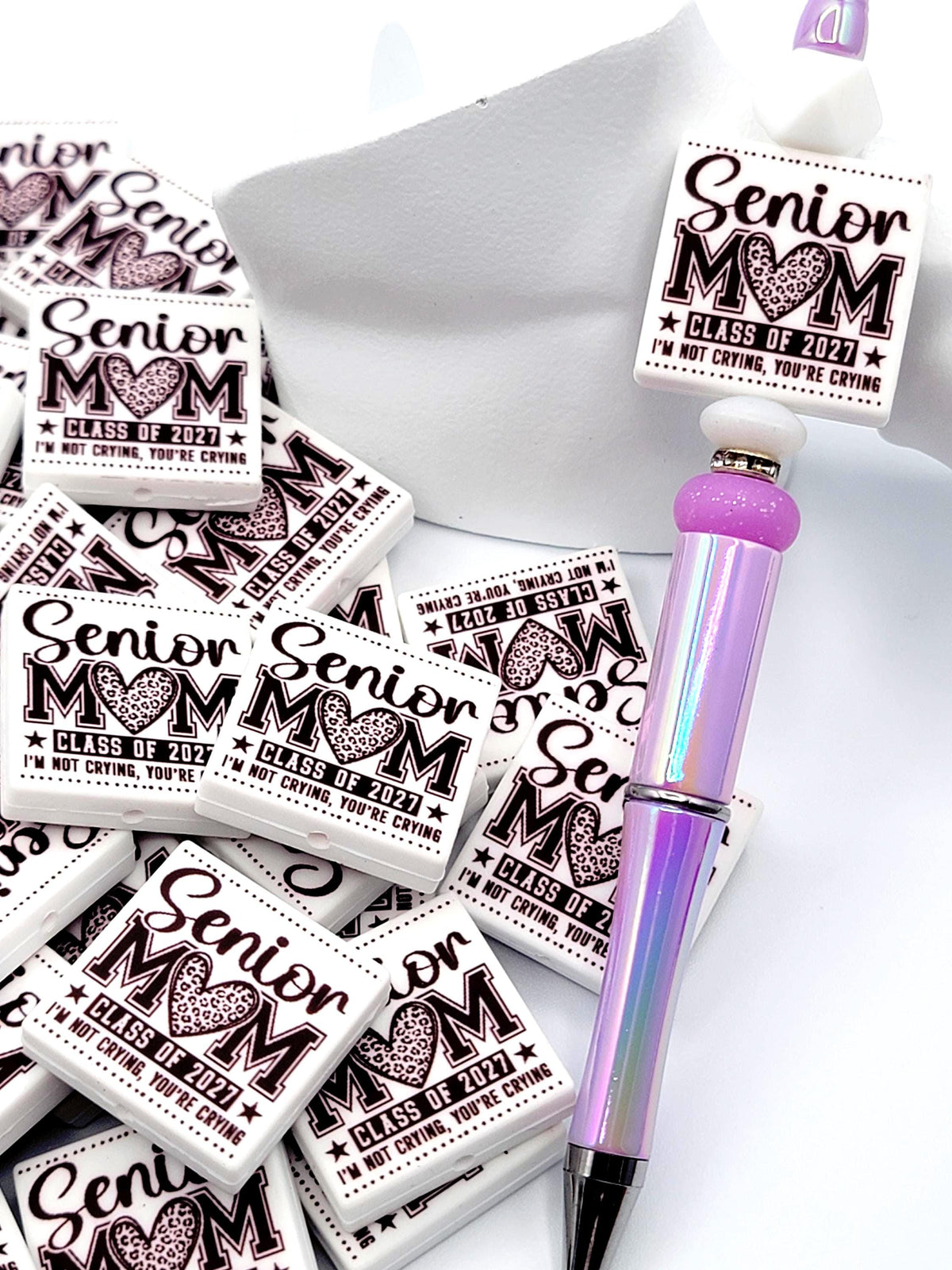 Senior Mom 2027 Focal Bead, I'm Not Crying Graduation Bead, Class of 2027 Pen Bead, Senior Mom Gift, Graduation DIY Craft Bead - (Set of 2)