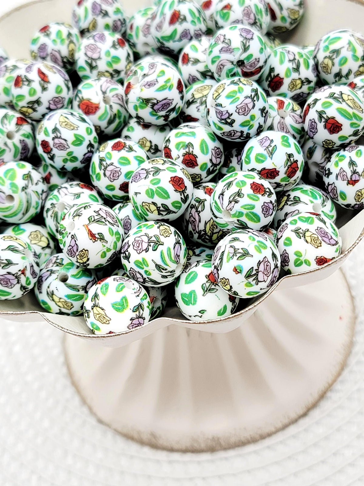 15mm Roses Flower Print Silicone Round Beads, 15mm Round Floral Beads for Pens, Wristlets, Keychains, Jewelry and Crafts