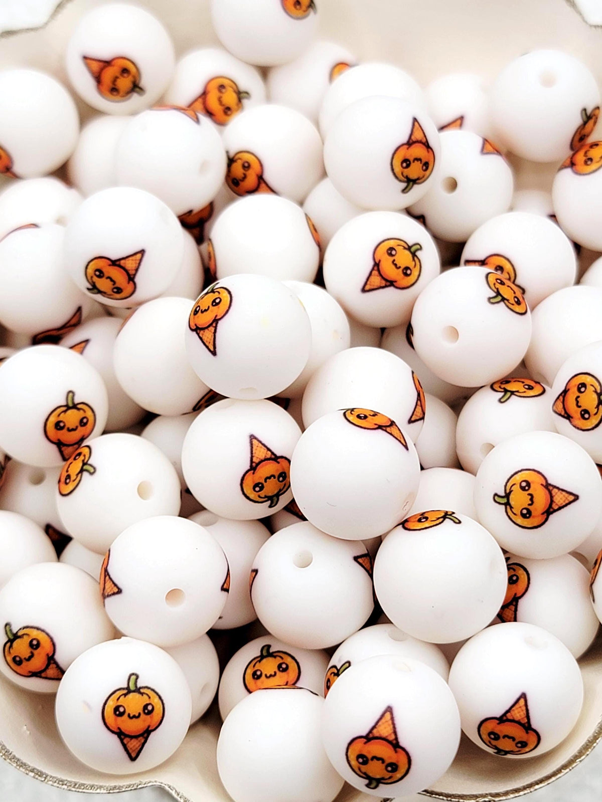15mm Pumpkin Ice Cream Cone Silicone Round Beads, Halloween Fall Beads, Cute Pumpkin Beads for Pens, Keychains & Crafts